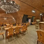 Otel Premium Wellness & Wine Znojmo