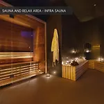 호텔 Premium Wellness & Wine 4*