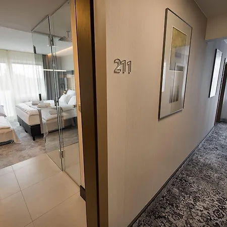 Premium Wellness & Wine Hotel 4*