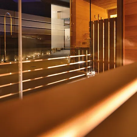 Premium Wellness & Wine 4* ズノイモ