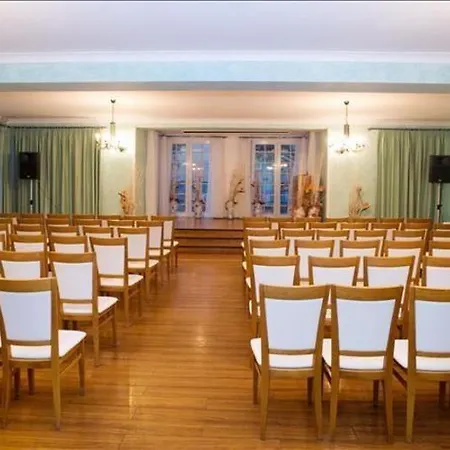 Hotel Premium Wellness & Wine 4*